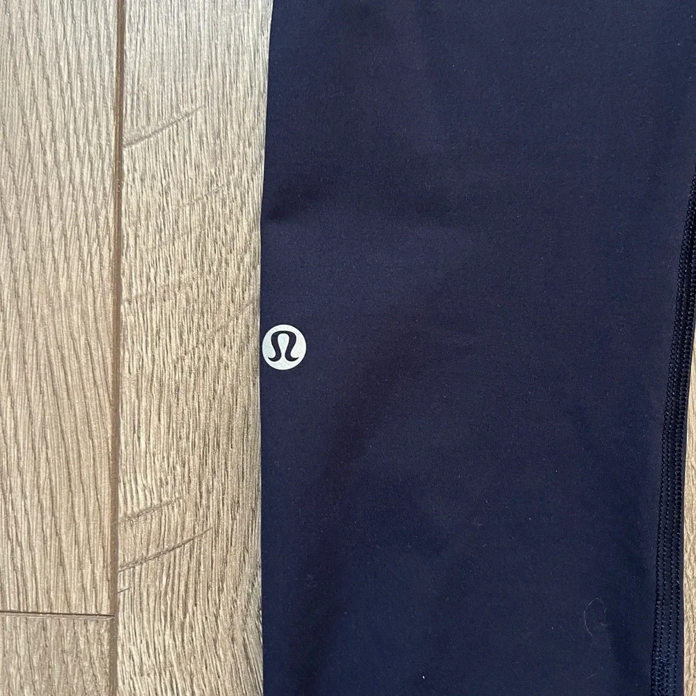 Lululemon Fast and Free High Rise Crop 19 Nulux Navy Blue Running Leggings 4